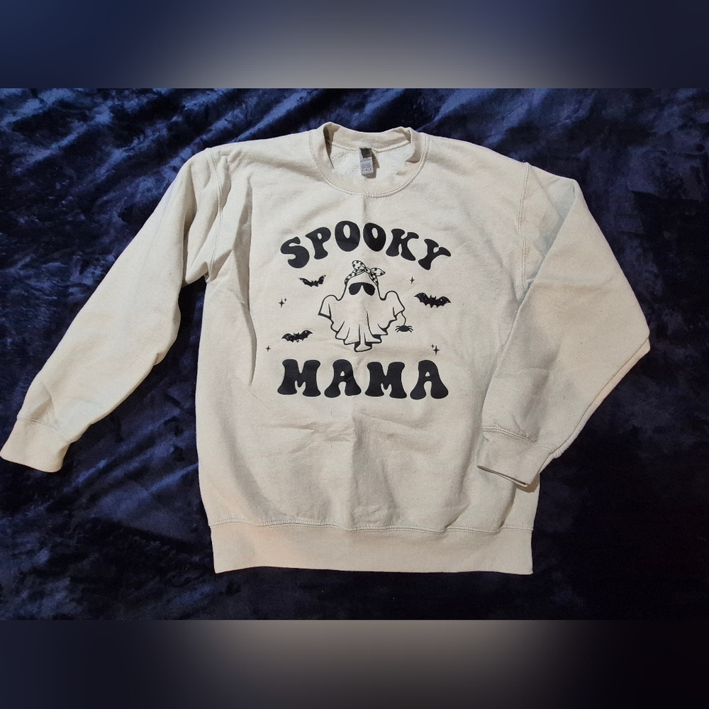 Gildan Cream Heavy Blend Sweatshirt
